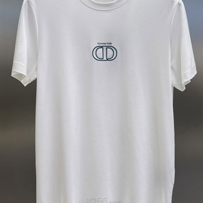 市场上装-T恤-欧货T恤