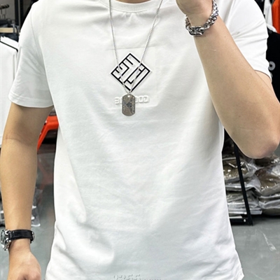 市场上装-T恤-欧货T恤
