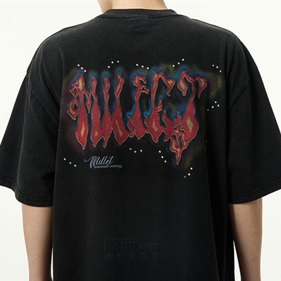 市场上装-T恤-电商T恤