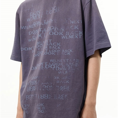 市场上装-T恤-电商T恤