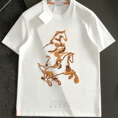 市场上装-T恤-欧货T恤