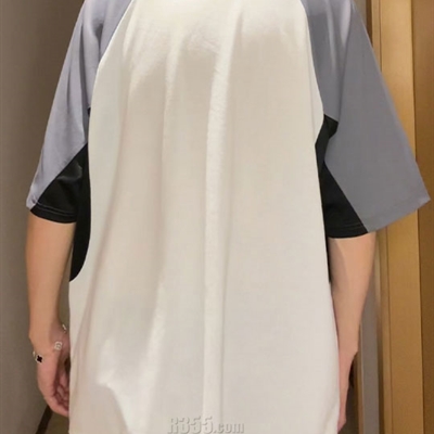 市场上装-T恤-电商T恤