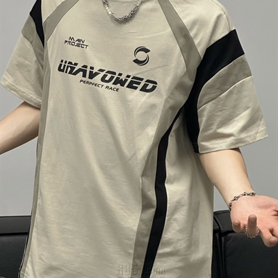 市场上装-T恤-电商T恤