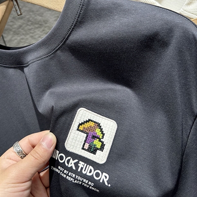 市场上装-T恤-休闲T恤