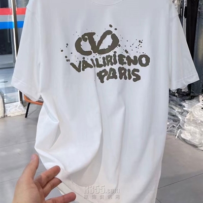 市场上装-T恤-欧货T恤