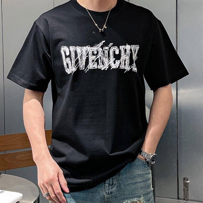 市场上装-T恤-欧货T恤