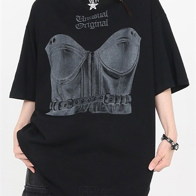 市场上装-T恤-电商T恤