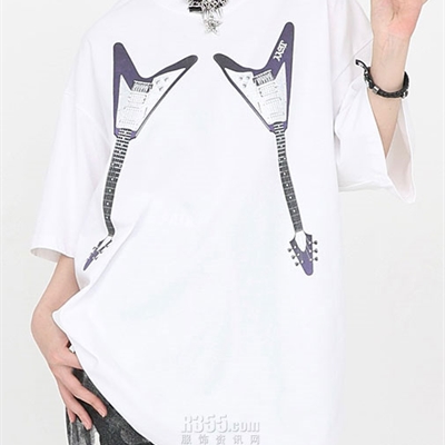 市场上装-T恤-电商T恤