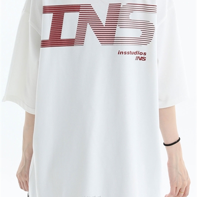 市场上装-T恤-电商T恤