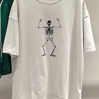 市场上装-T恤-休闲T恤