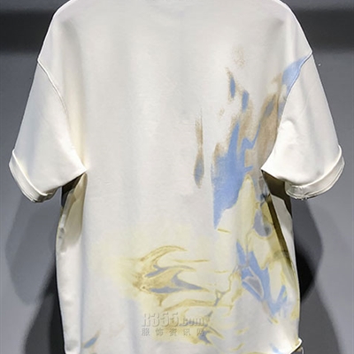 市场上装-T恤-休闲T恤