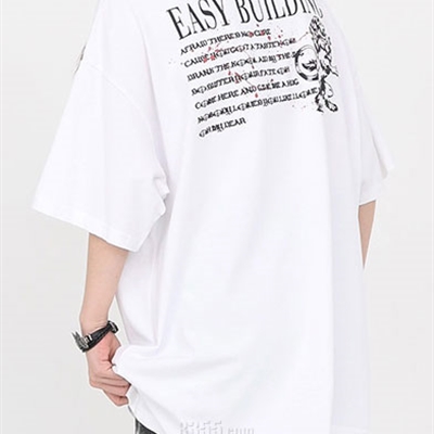 市场上装-T恤-电商T恤