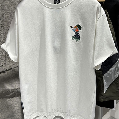 市场上装-T恤-休闲T恤