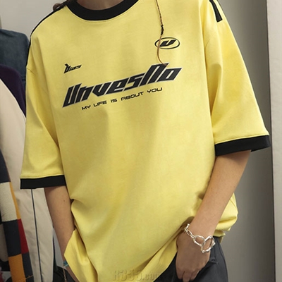 市场上装-T恤-电商T恤