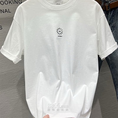 市场上装-T恤-休闲T恤