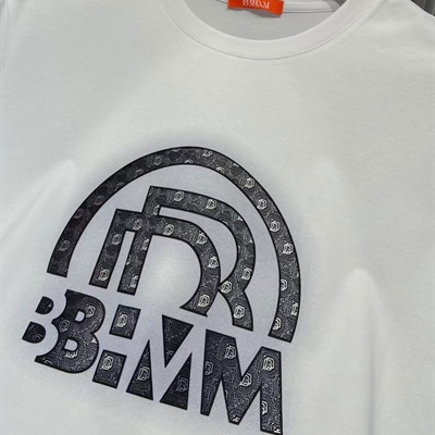 市场上装-T恤-欧货T恤