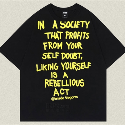 市场上装-T恤-电商T恤