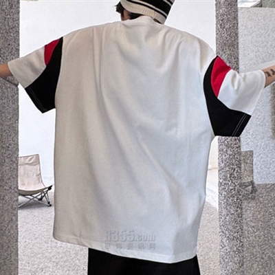 市场上装-T恤-电商T恤