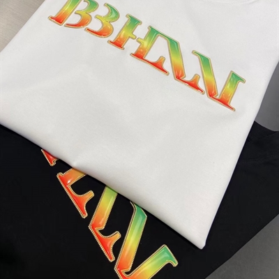 市场上装-T恤-欧货T恤