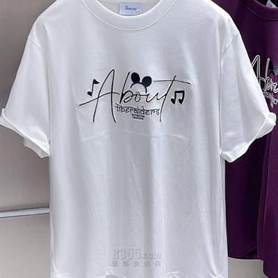 市场上装-T恤-休闲T恤