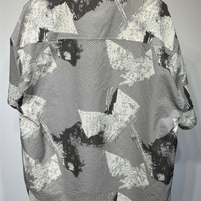 市场上装-衬衫-休闲衬衫