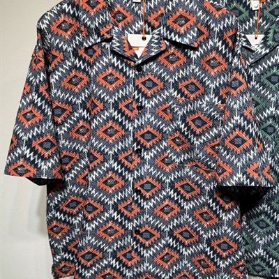 市场上装-衬衫-休闲衬衫