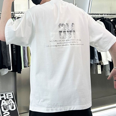 市场上装-T恤-休闲T恤