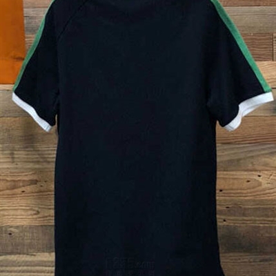 市场上装-T恤-欧货T恤