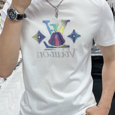 市场上装-T恤-欧货T恤