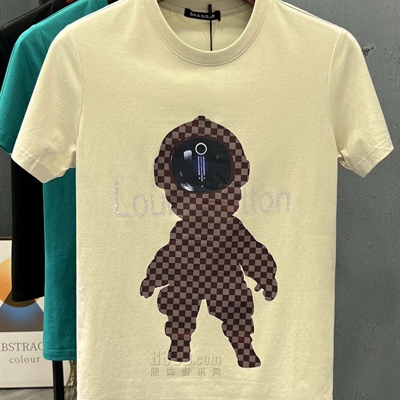 市场上装-T恤-欧货T恤