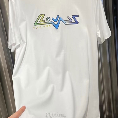 市场上装-T恤-欧货T恤