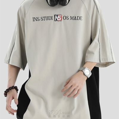 市场上装-T恤-电商T恤