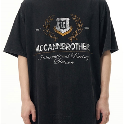 市场上装-T恤-电商T恤