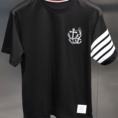 市场上装-T恤-欧货T恤