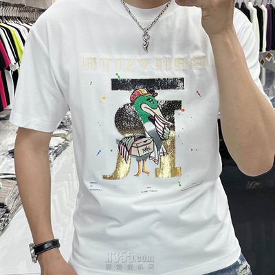 市场上装-T恤-欧货T恤