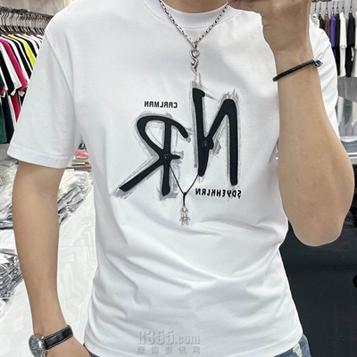 市场上装-T恤-欧货T恤