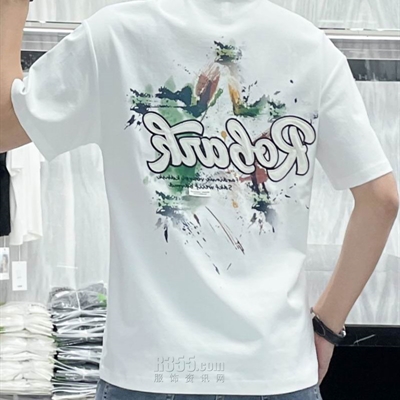 市场上装-T恤-欧货T恤