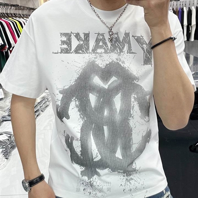 市场上装-T恤-欧货T恤