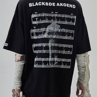 市场上装-T恤-电商T恤