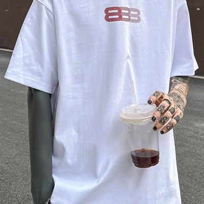 市场上装-T恤-电商T恤