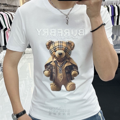 市场上装-T恤-欧货T恤