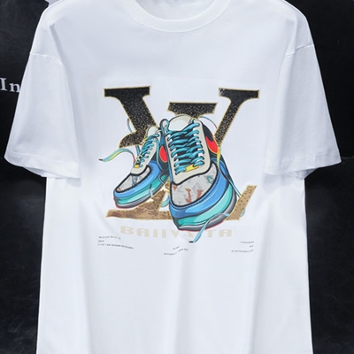 市场上装-T恤-欧货T恤