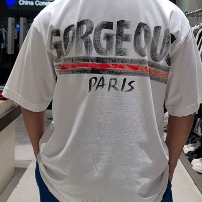 市场上装-T恤-休闲T恤