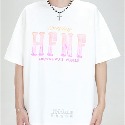 市场上装-T恤-电商T恤