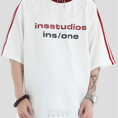 市场上装-T恤-电商T恤