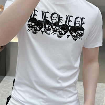 市场上装-T恤-欧货T恤