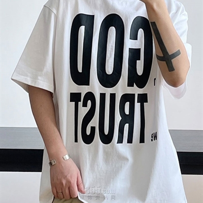 市场上装-T恤-休闲T恤