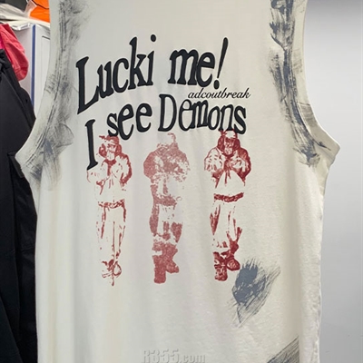 市场上装-T恤-欧货T恤