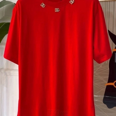 市场上装-T恤-欧货T恤