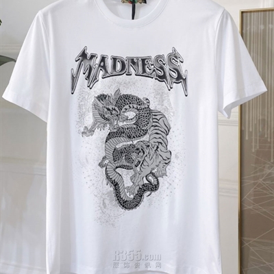 市场上装-T恤-欧货T恤